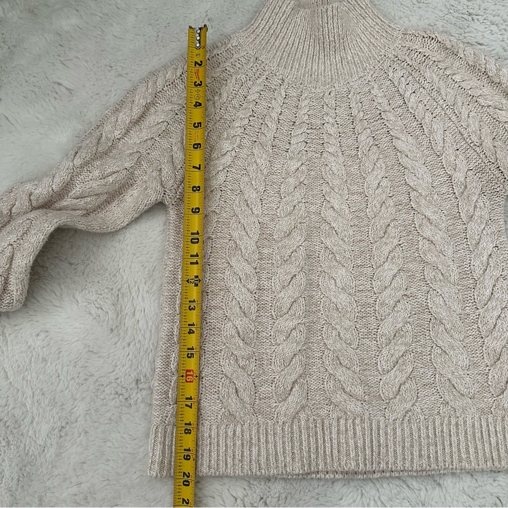 Sweater - Picture 5 of 7